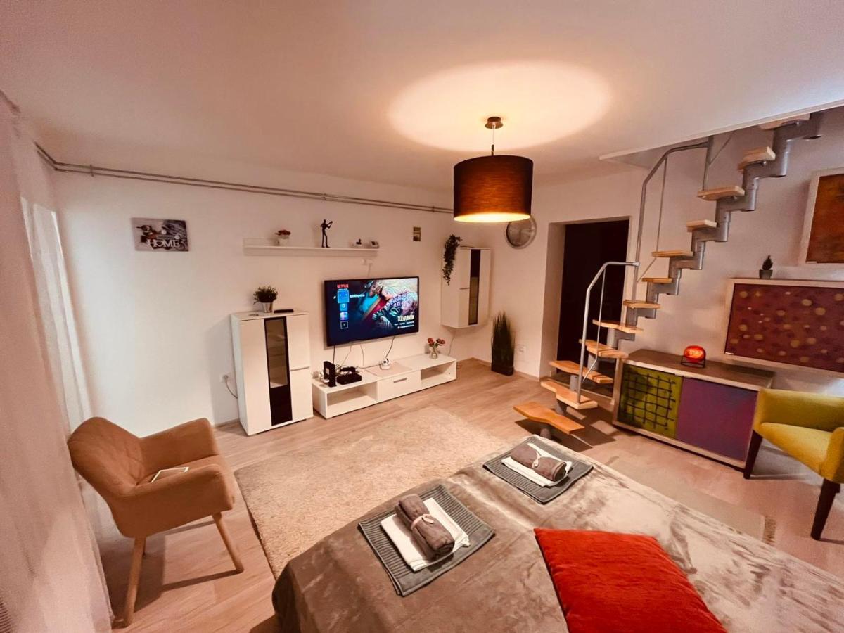 King House & Garden With Ac And Free Parking Possibility Apartment Budapest Ngoại thất bức ảnh